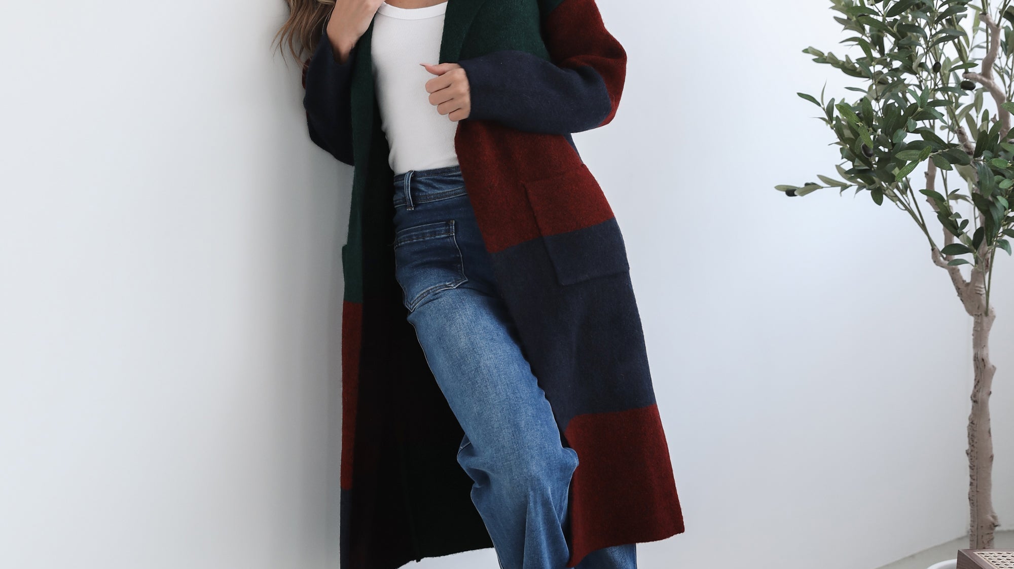 📢 🗞️ BREAKING NEWS: Knitwear Takes Over Office Style