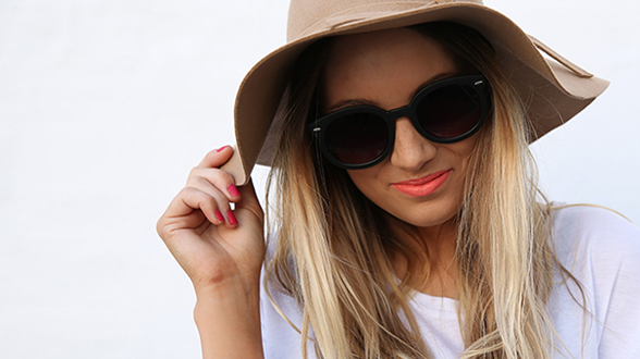 the accessories edit.-ESTHER & CO.