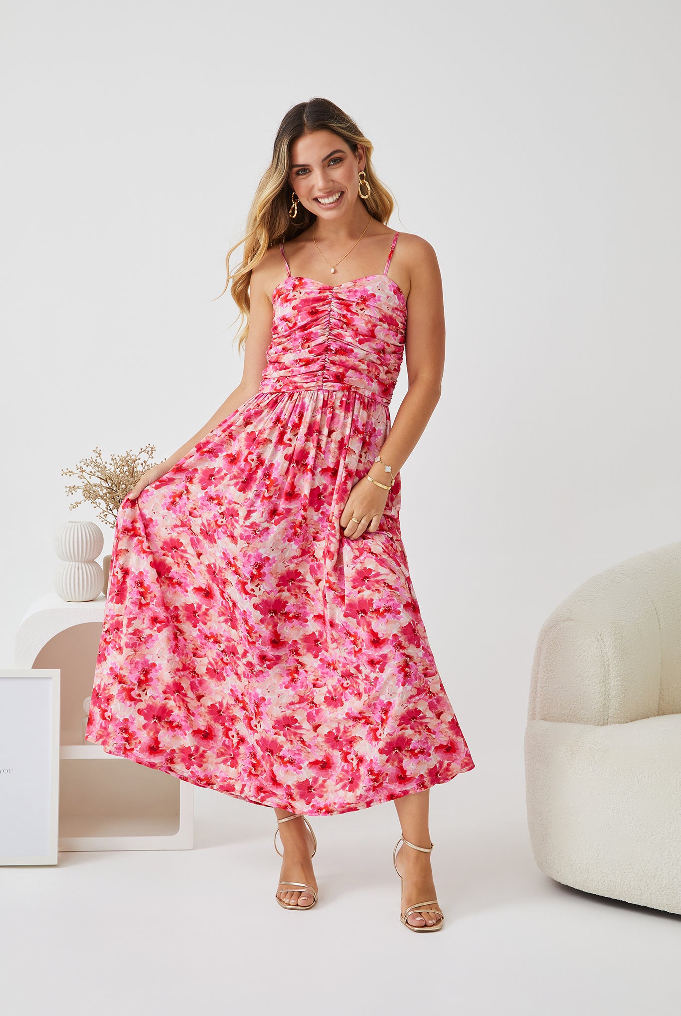 Women's blush floral dress by Esther & Co