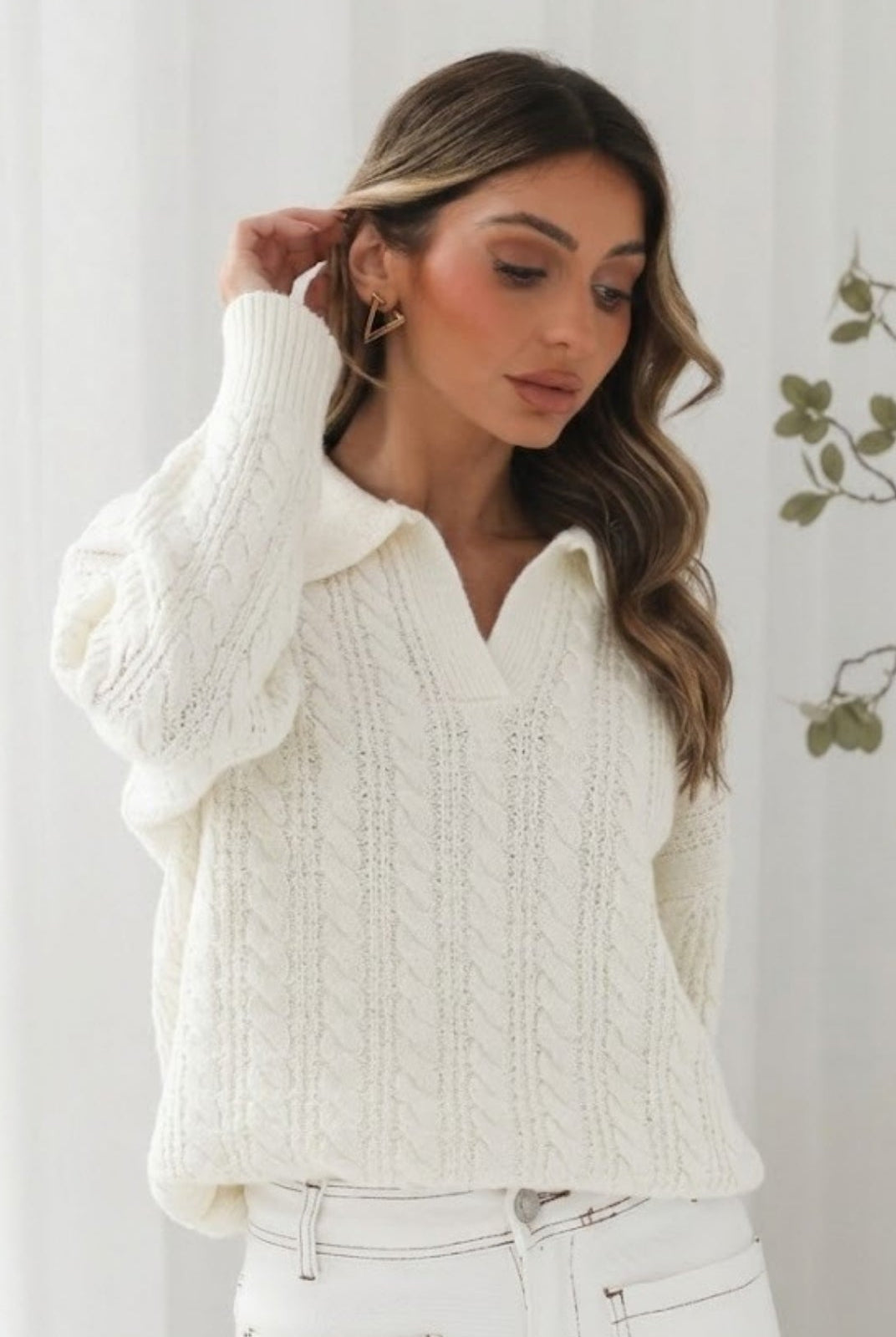 Oriah cream collared knit jumper, V-neckline detail