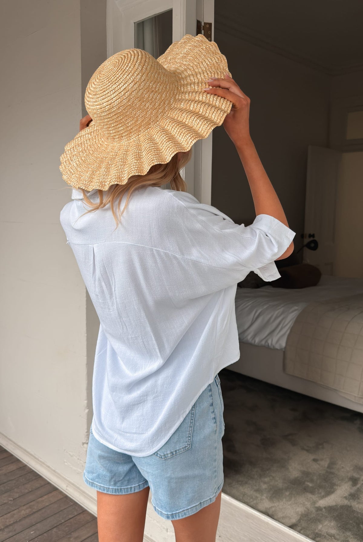 Plato Top in White womens white linen blouse smart casual styled look