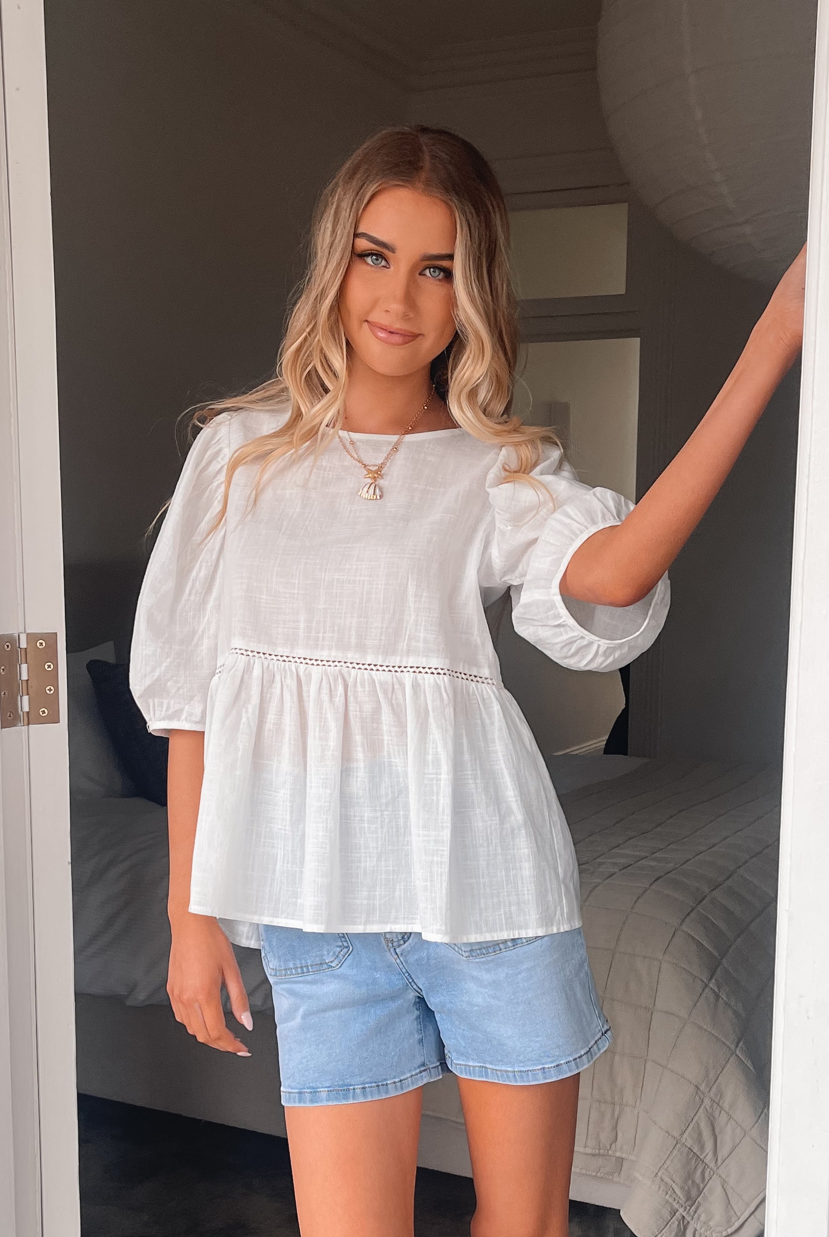 Tonya white cotton linen blouse, balloon sleeve detail