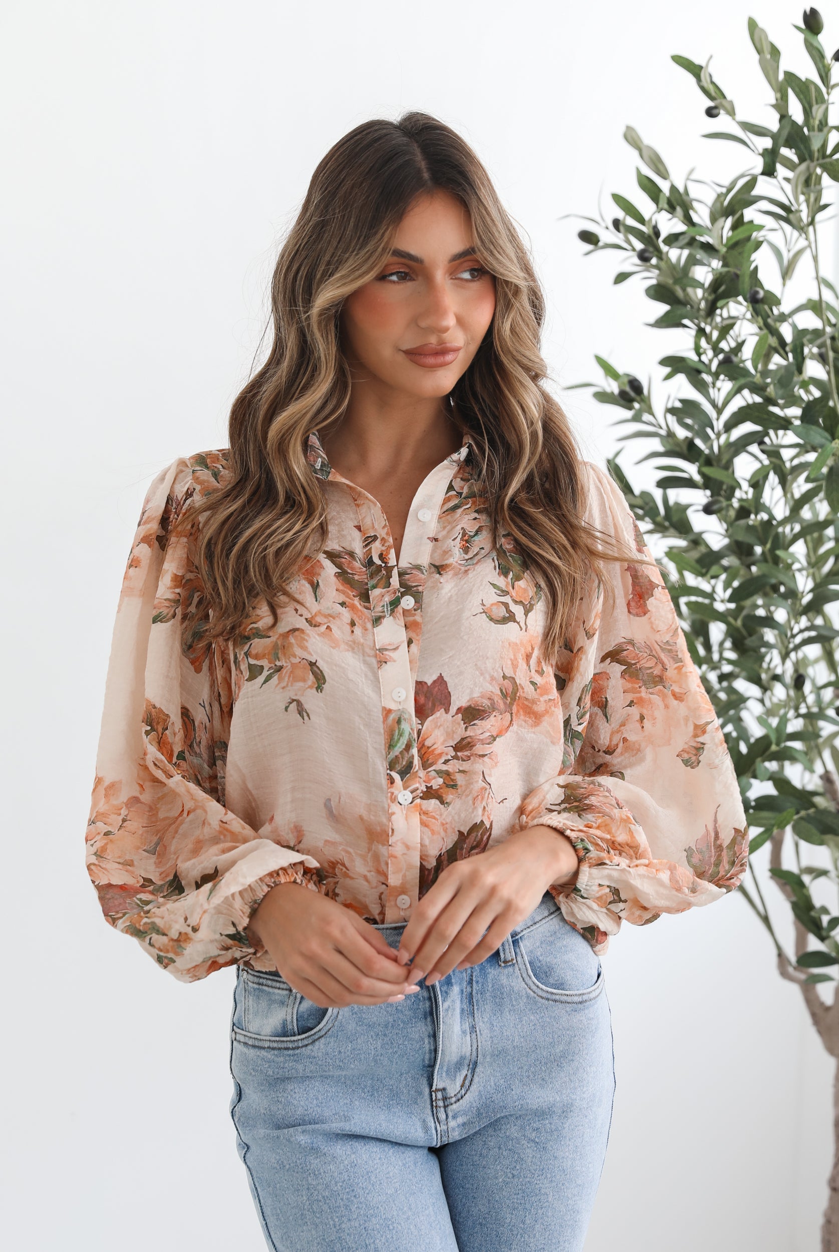 Veiga Blouse in Cream Floral womens floral blouse in cream with multicolour print front view
