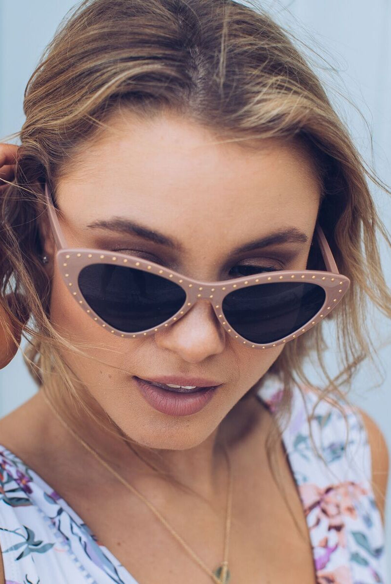 Paris blush sunglasses, folded view