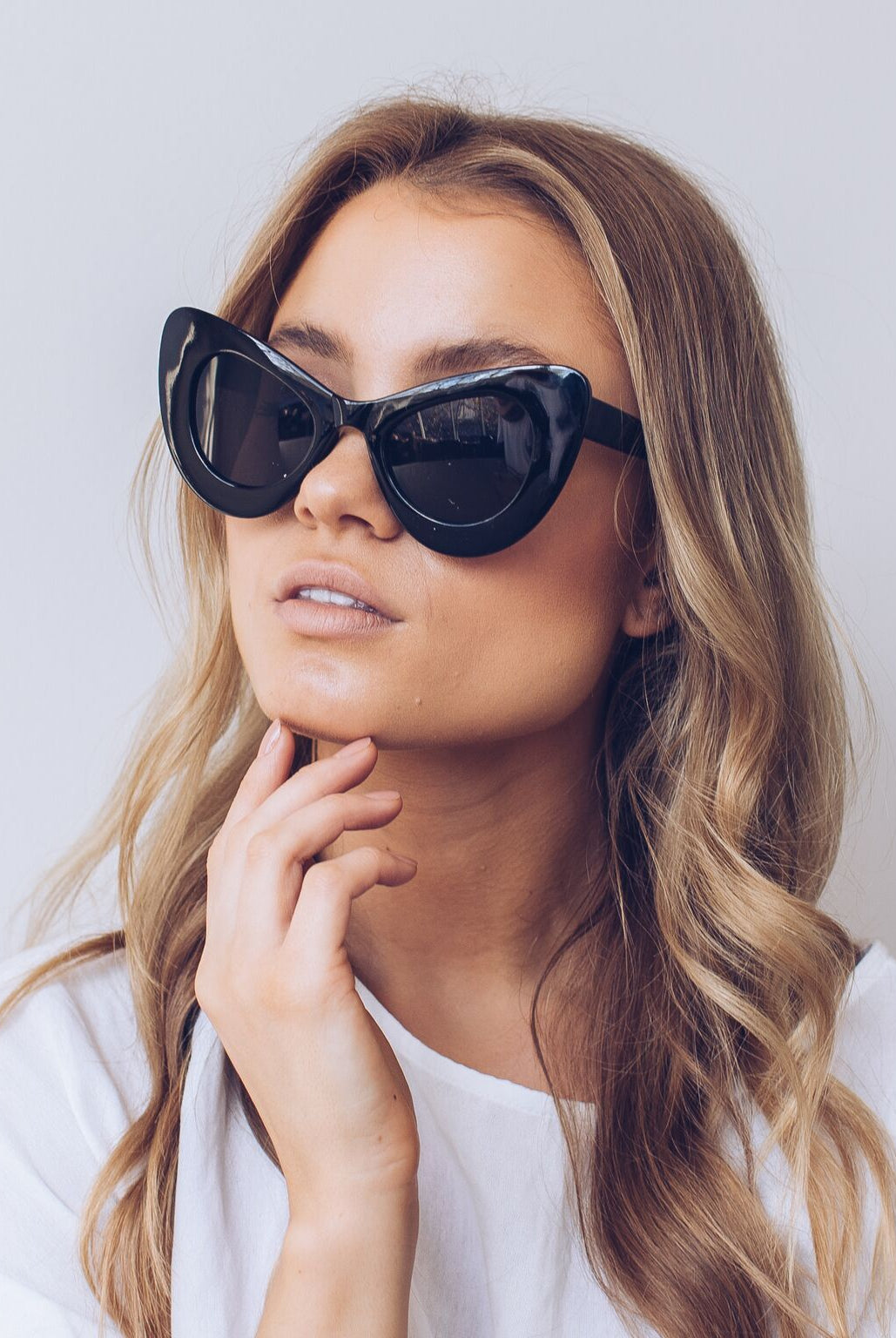 Berlin black sunglasses, angle view