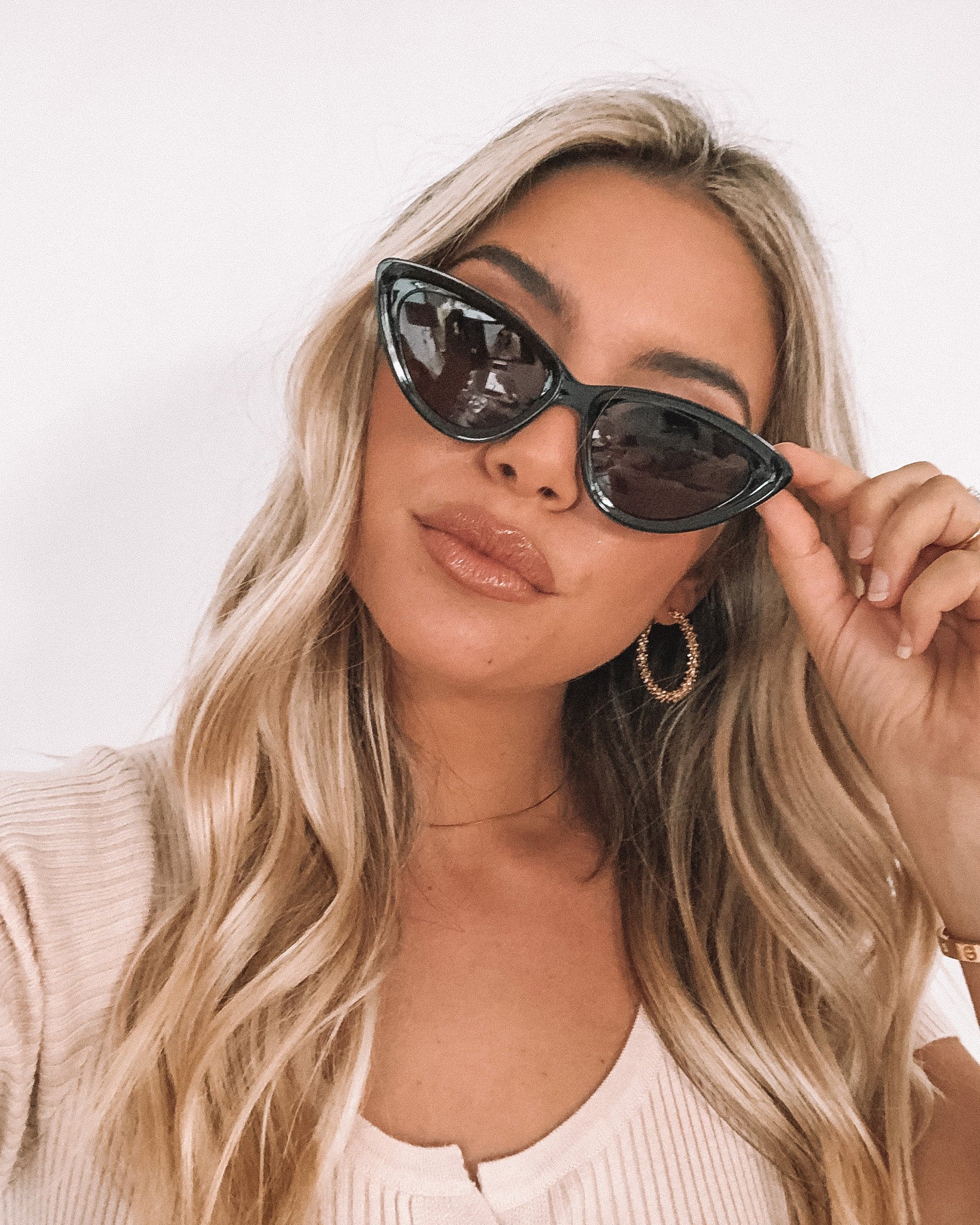 Elton - Black-Sunglasses-Womens Accessory-ESTHER & CO.