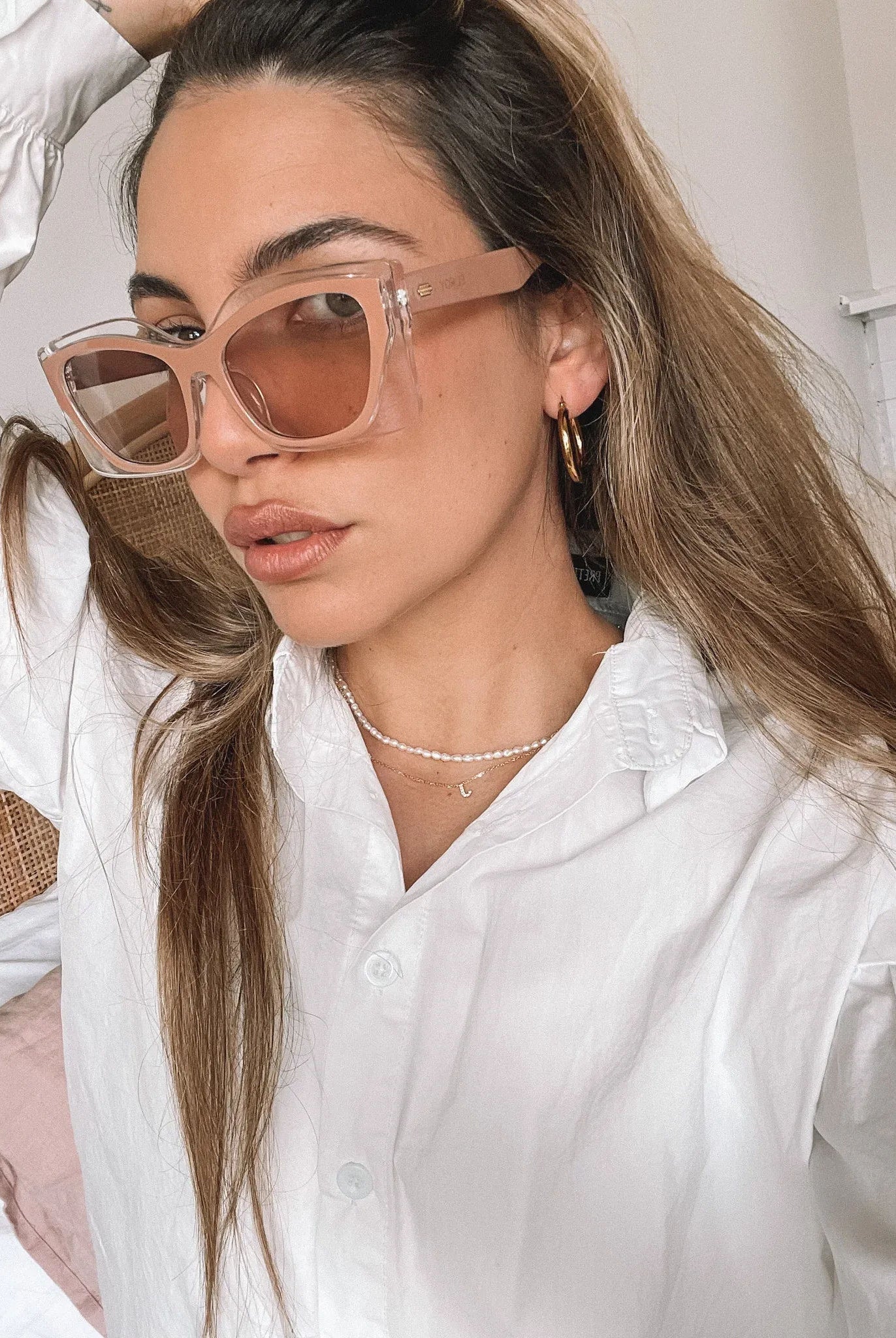 Frankie blush sunglasses, angle view
