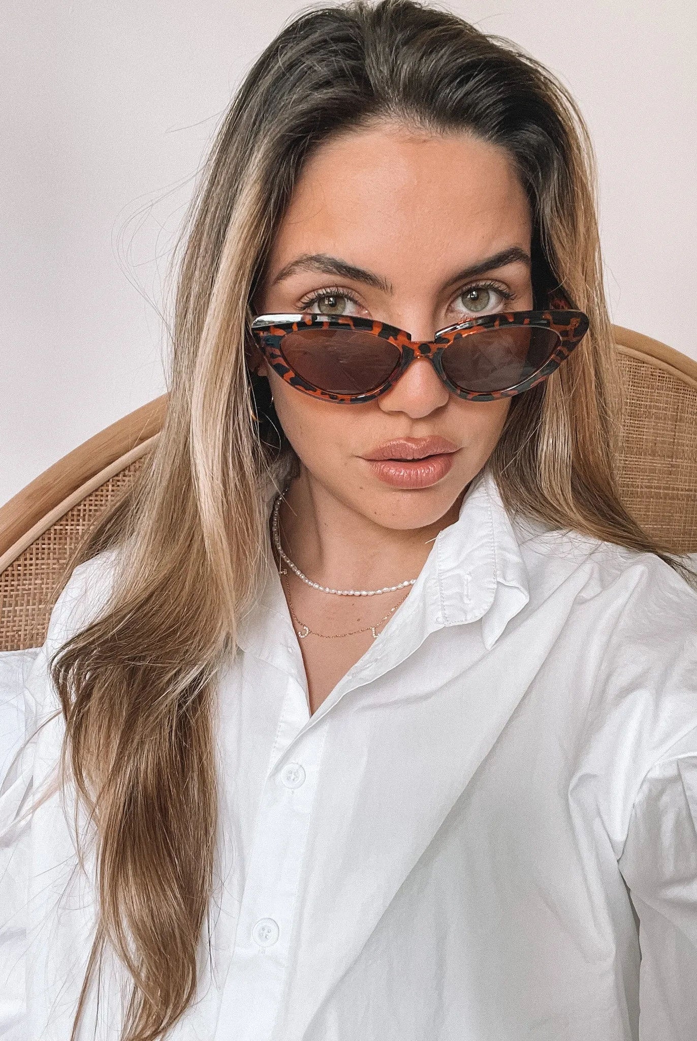 Finlay tortoise sunglasses, side view