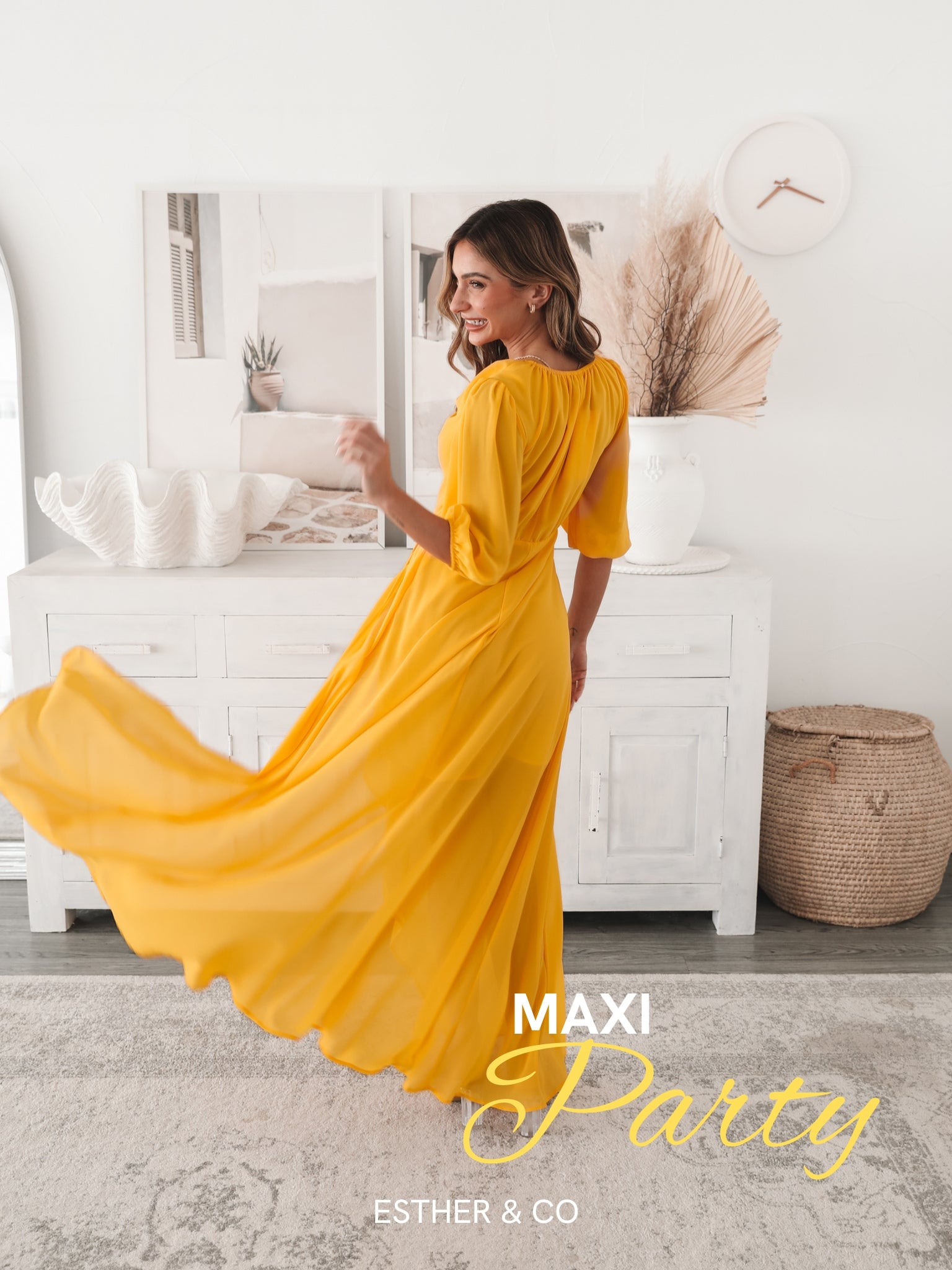 Maxi Party: Level Up Your Birthday Look with Maximum Style! 🎗️🥂