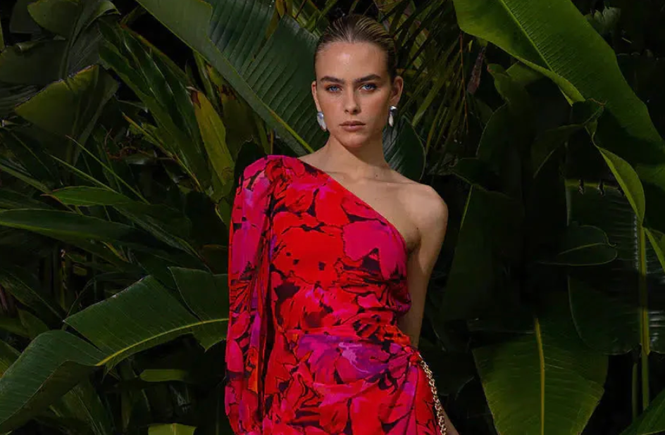 Seasonal Transition: Floral Dresses for Spring-ESTHER & CO.