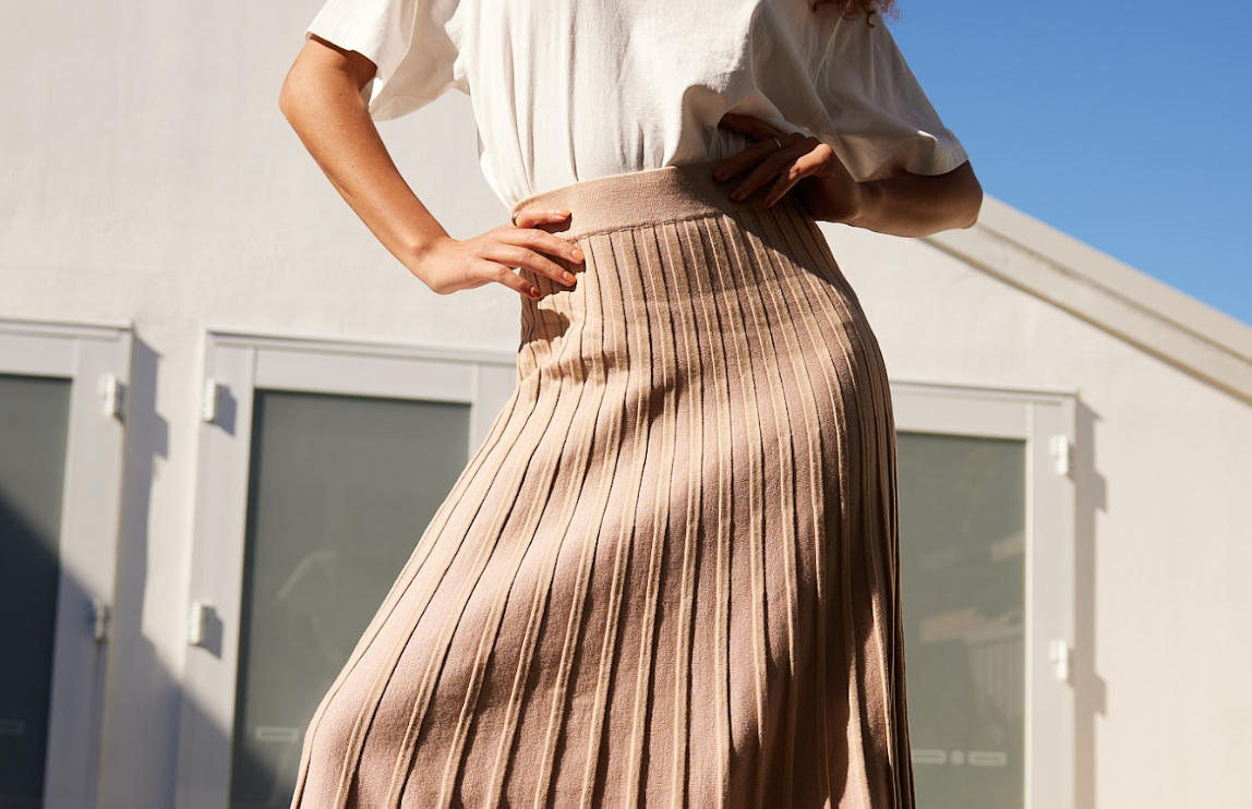 Women’s Winter Workwear: Long Skirts-ESTHER & CO.
