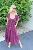 Celie bordeaux linen midi dress, animation