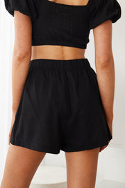 Divinia Shorts - Black