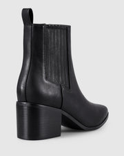 Fillipin Boots - Black Softee