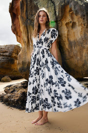 Yorma Dress - Black Floral-Dresses-Womens Clothing-ESTHER & CO.